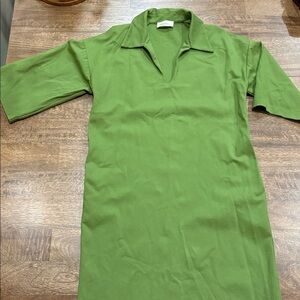 MEIMEIJ knit shift dress with half sleeve in Green. Size 44: Large